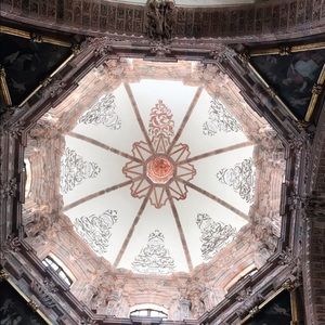 Meet your Posher, Juanita